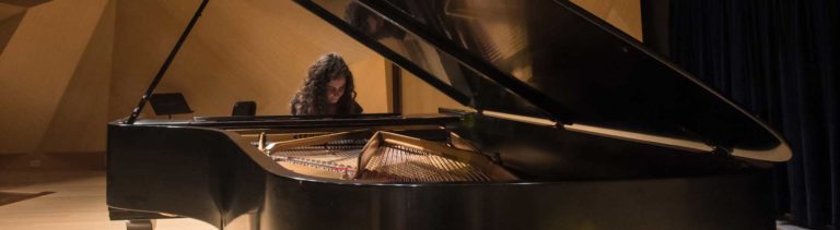 student playing pain