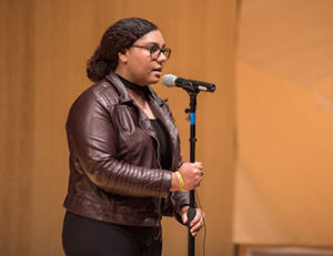 Photo show FGCU student Taylor Sieger