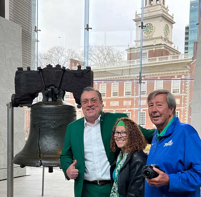 FGCU basketball superfans with the Liberty Bell