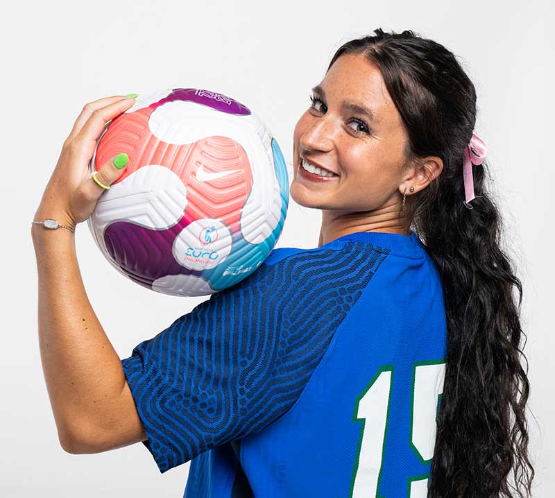 FGCU women's soccer team photo of Reese Mendenhall