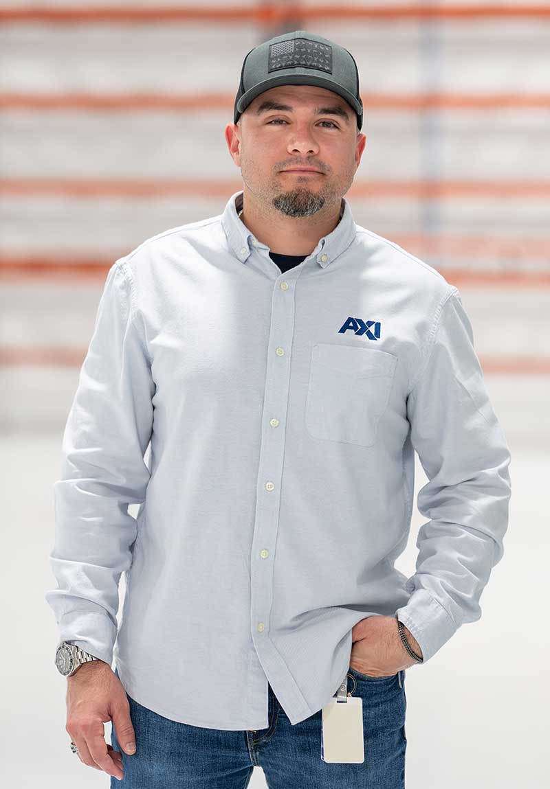 FGCU engineering alumnus and AXI executive supports next generation of engineers